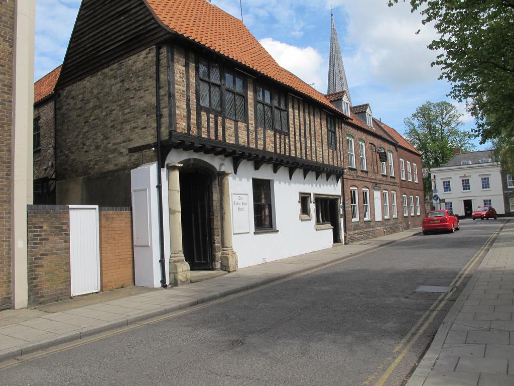 Tudor Rose Hotel King's Lynn Exterior foto